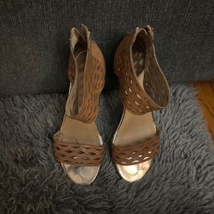 Franco Sarto sandals (brown) size 8